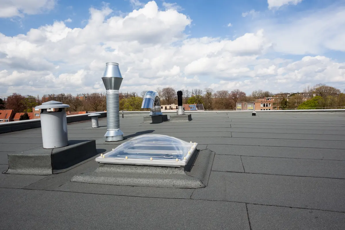 A Commercial Flat Roof Over a Live Trading Floor